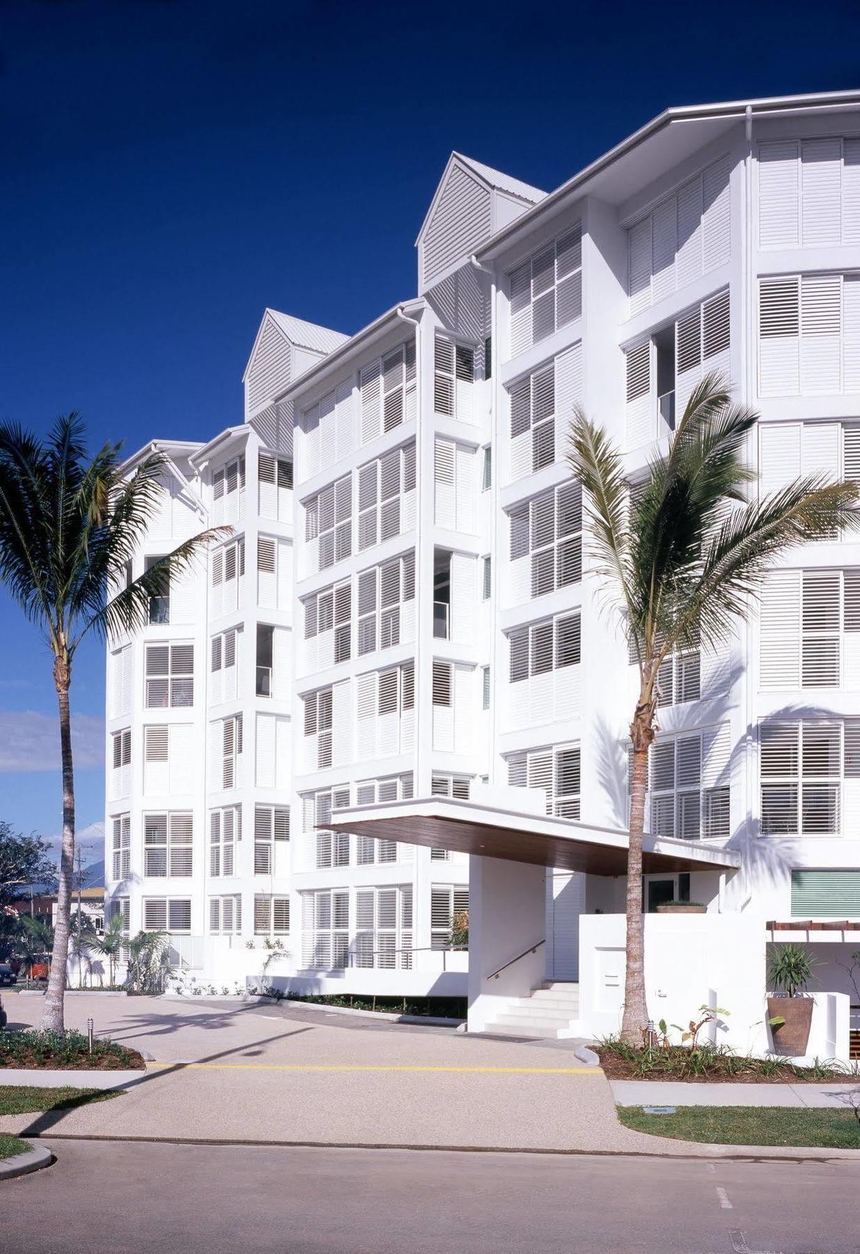 Hotel 201 Lake Street Cairns Exteriér fotografie